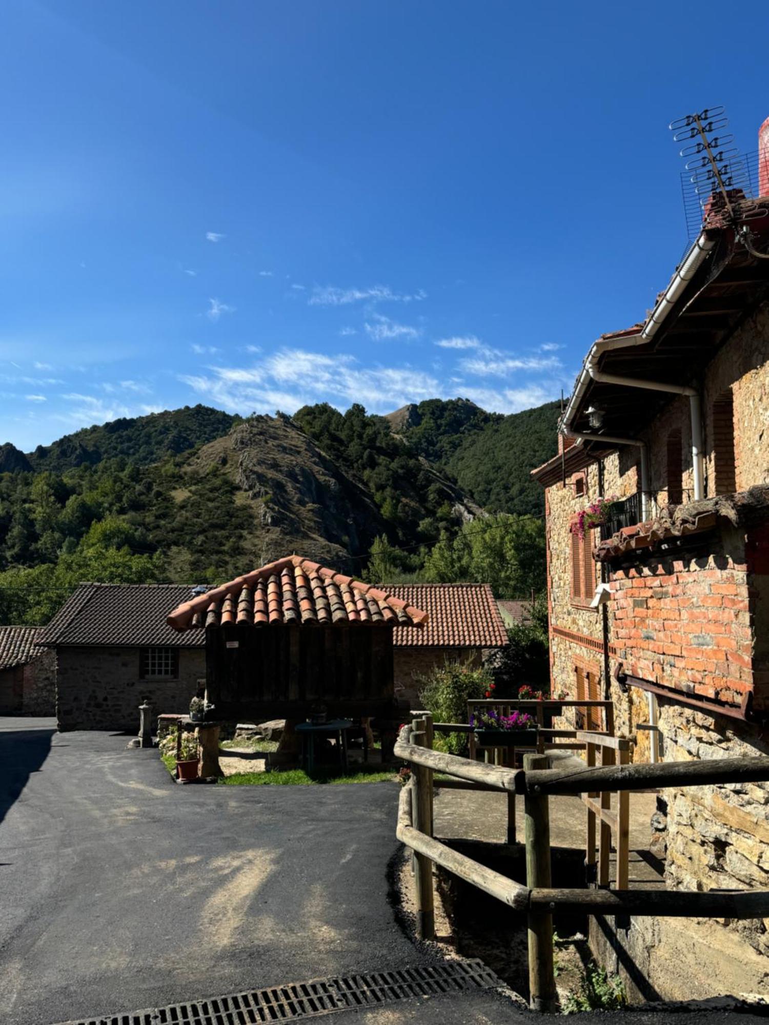 El Refugio I De Verdiago Экстерьер фото